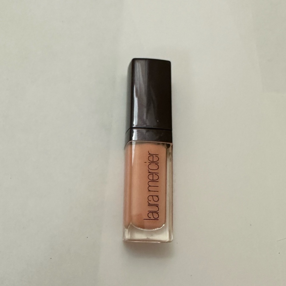 Laura Mercier Lip Glacé (Lip Gloss) Shade: Bare Pink